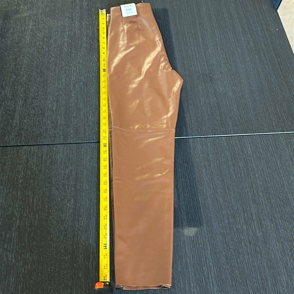 Zara High Rise Faux Leather Leggings Pants Brown. New with tags. Size M / 28 - Picture 7 of 8